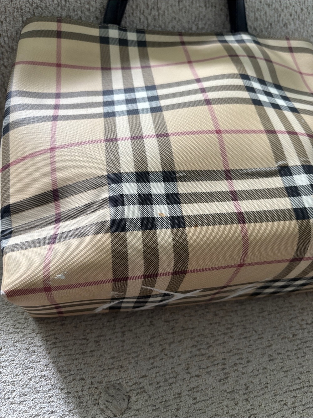 Classic Beige Plaid Tote Bag with Black Handles - Picture 14 of 14